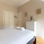 Easytopstay - Porta Romana Lovely *
